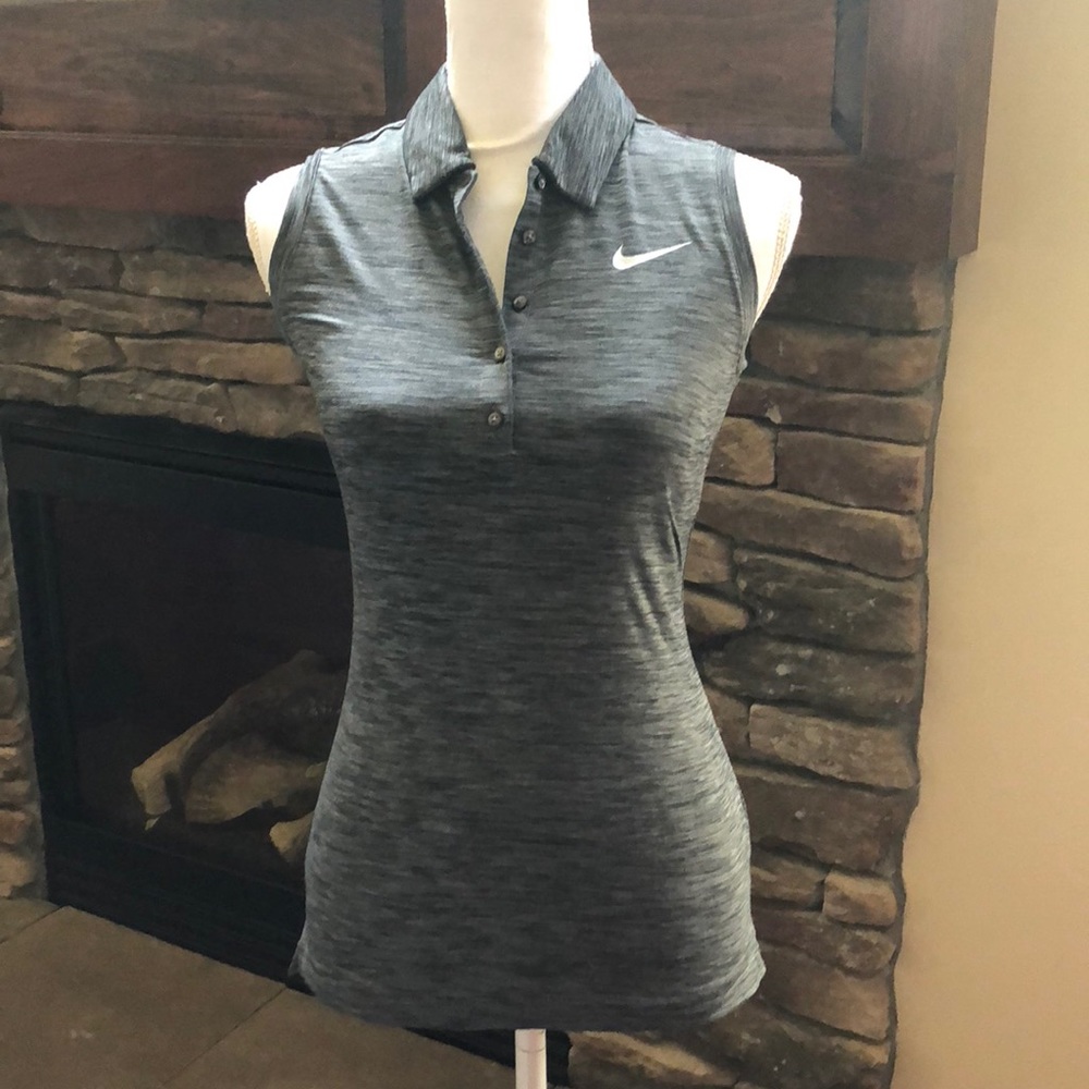 Nike Golf Dri-Fit sleeveless shirt size XS